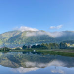 新緑のさかさ三瓶山